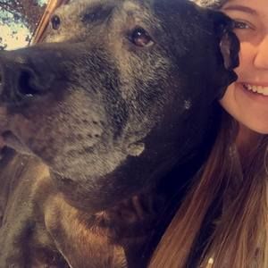 Meet your Posher, Joy